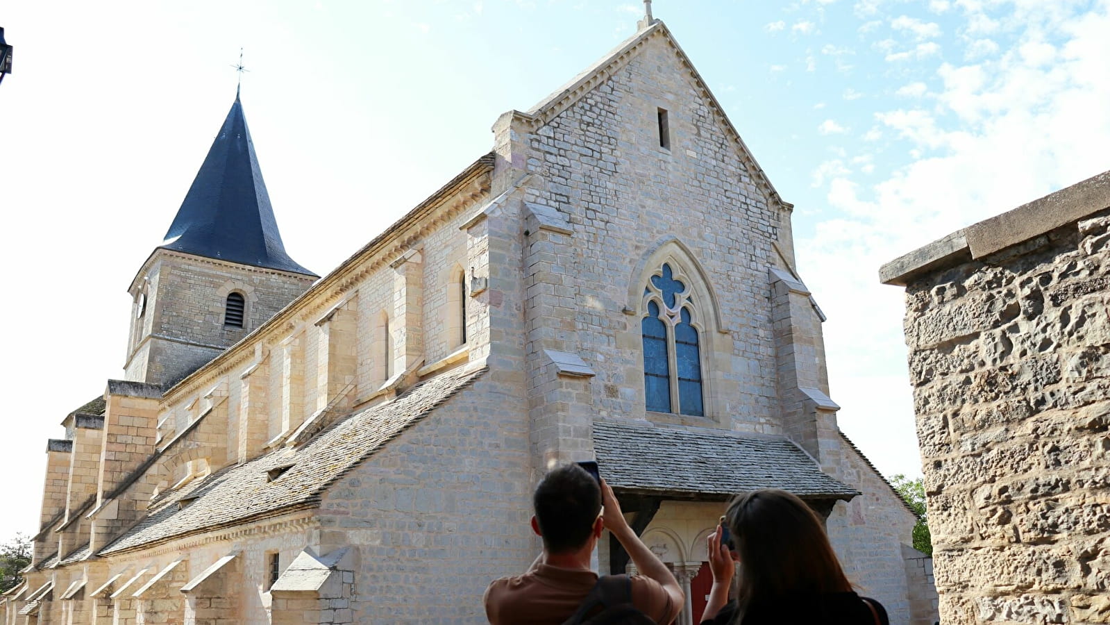 La forteresse de Talant et son église - Office de Tourisme de Dijon