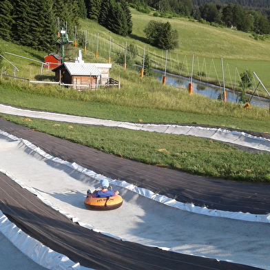 Pistes de luges tubing