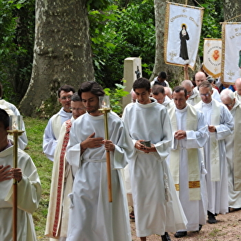 Sanctuaire de Paray-le-Monial - PARAY-LE-MONIAL