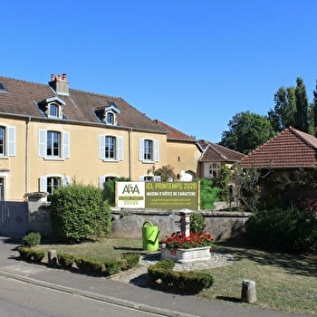 Angèle & Auguste, Maison d'hôtes - VAUCONCOURT-NERVEZAIN