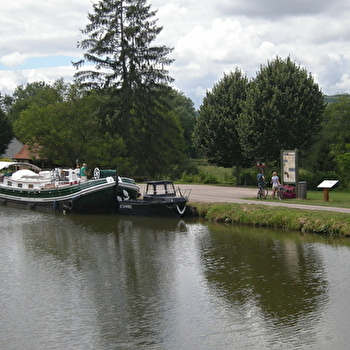 Halte nautique - CHEILLY-LES-MARANGES