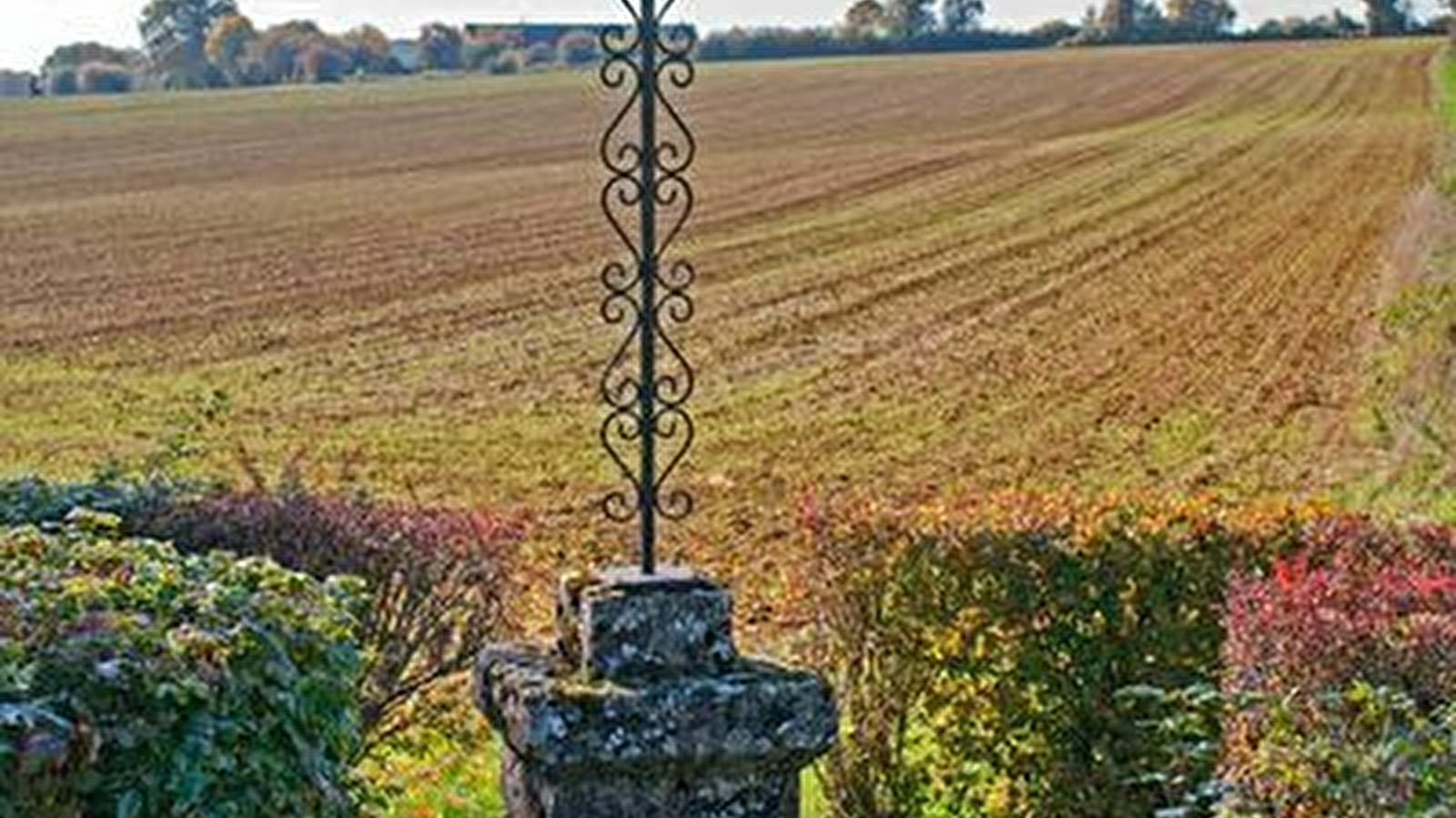 Les vallons de Forterre vers la voie romaine