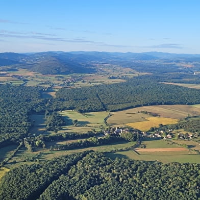 Cluny by Montgolfières en Charolais