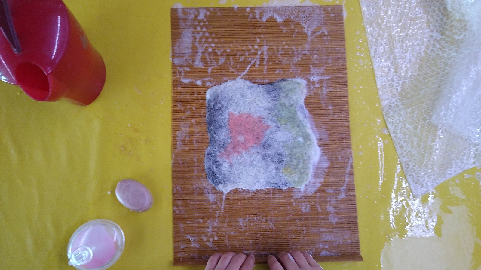 Atelier laine de mouton 2 : Feutre