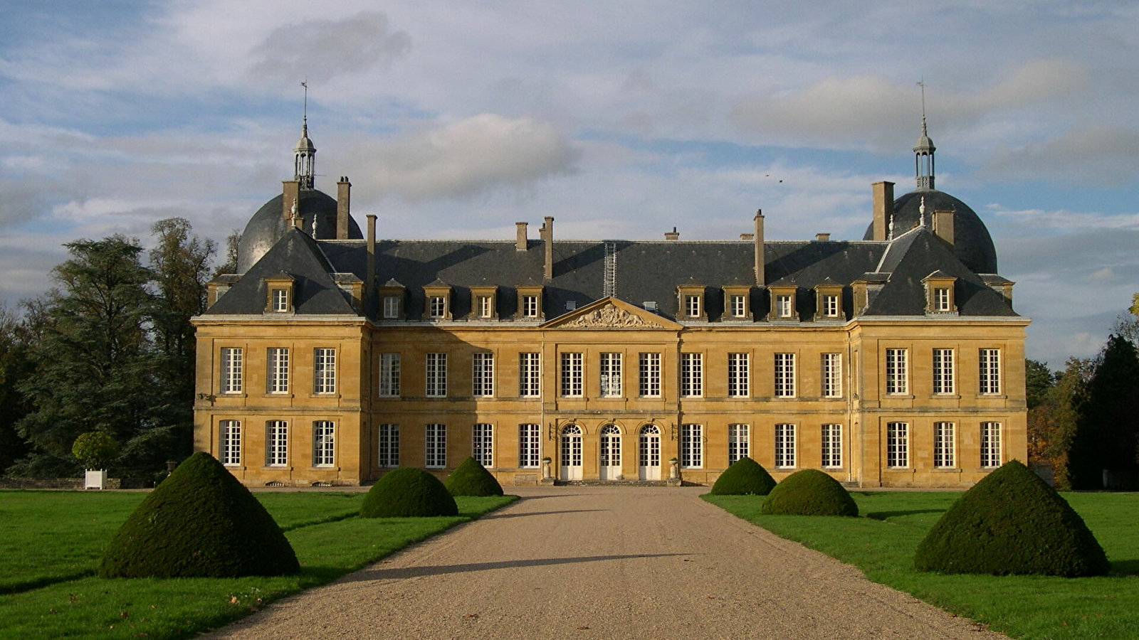 Paray-le-Monial : circuit n°8 - Voie verte, canal du Centre et campagne charolaise