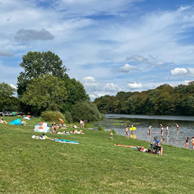 La Plage à Autet baignade surveillée