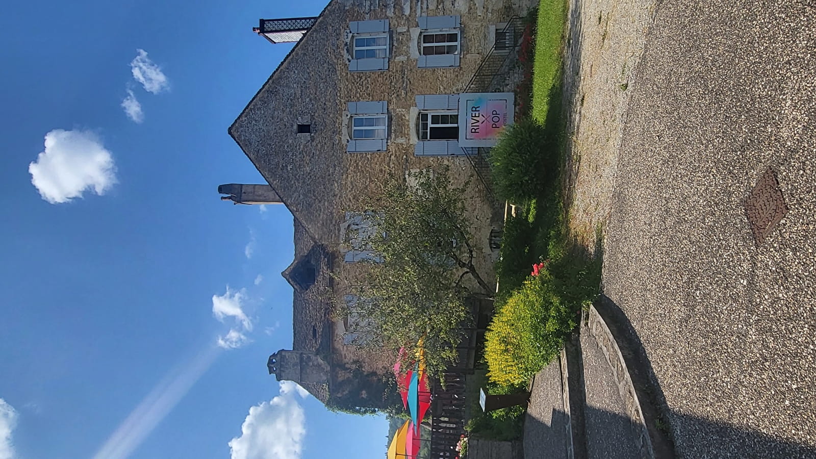 River Pop Hostel
