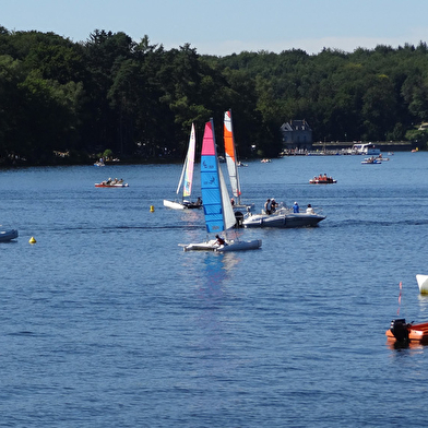 Baignade au Lac des Settons