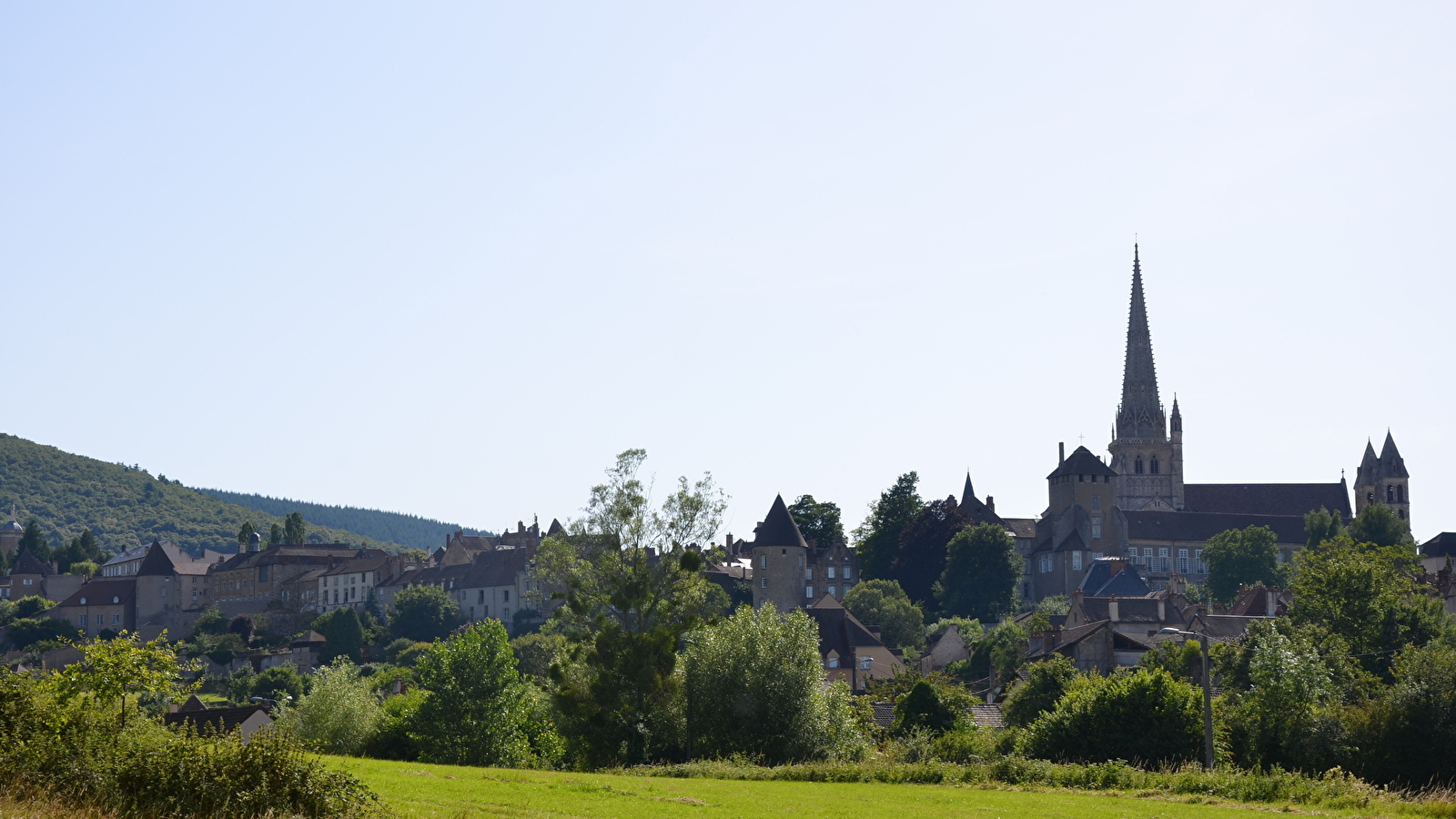 AUTUN