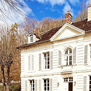 Gîte Château du Colombier - MAILLY-LE-CHATEAU