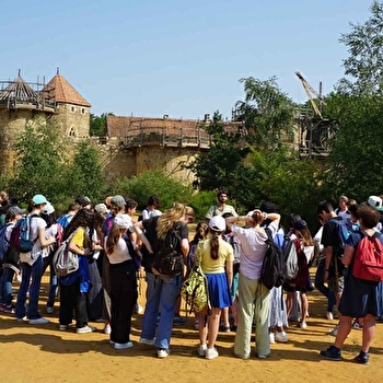 Destination Guédelon. - DAMPIERRE-SOUS-BOUHY