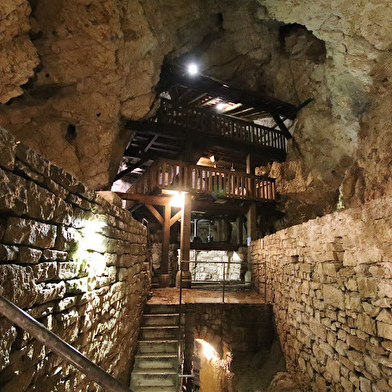 Excursion Locle : horlogerie et moulins souterrains