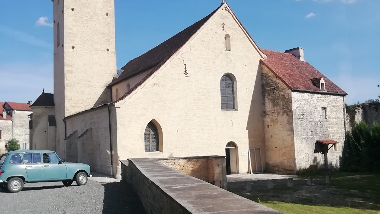 Un jour Une église en pays châtillonnais