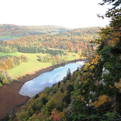 Le pic de l'Aigle et belvédère des 4 Lacs