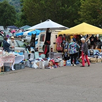 Vide grenier - AUTUN
