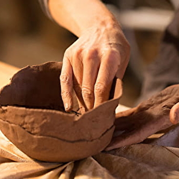 Marché des potiers et artisans locaux - ORNANS