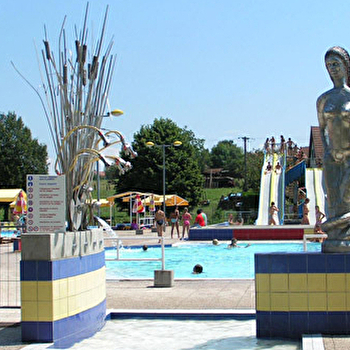 Complexe aquatique les jardins de l'etang - NOIDANS-LE-FERROUX