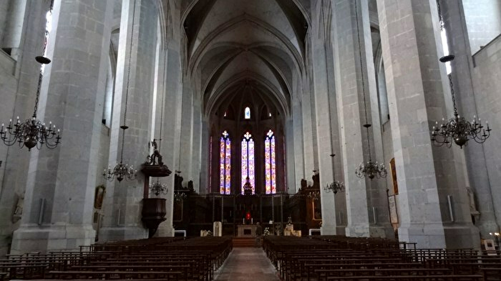 Cathédrale Saint-Pierre-Saint-Paul-Saint-André