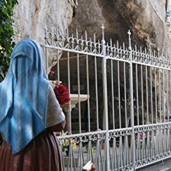 Oratoire Notre Dame de Lourdes  - COUBLANC