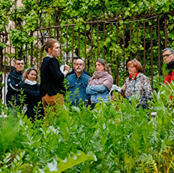 Hôtel-Dieu - Hospices de Beaune
Programmation 2025 - HUMANITÉ
Ateliers des sens 'Du remède au parfum' - BEAUNE