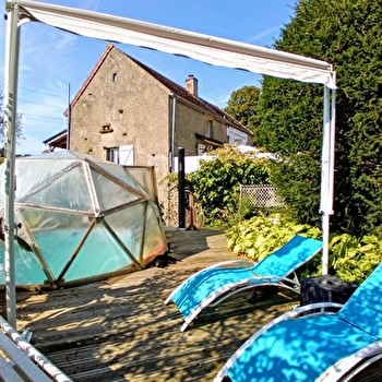 Gîtes Les Courtaillards - COUCHES