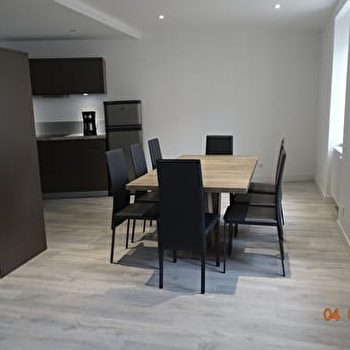 Au coin de l'Avenue - PARAY-LE-MONIAL