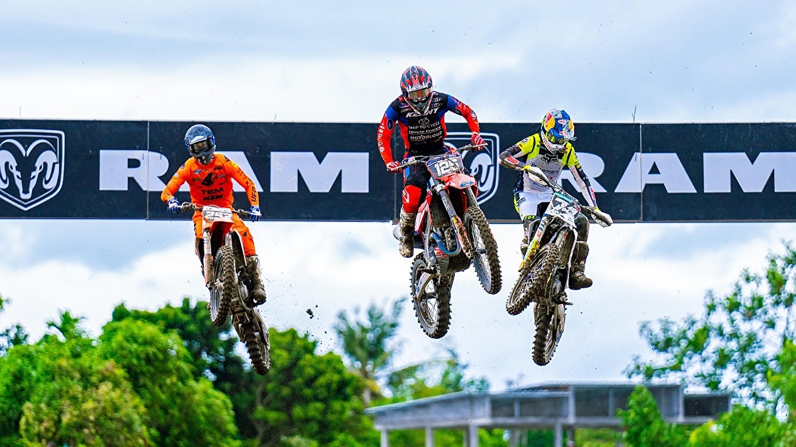 Journée éducative de motocross