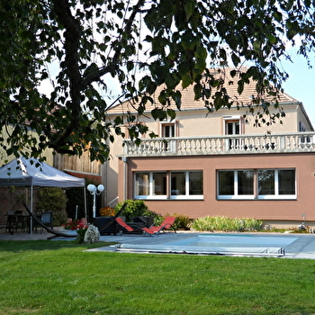 Maison Curiale - MONTREUX CHATEAU