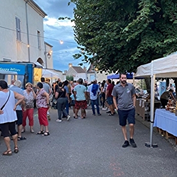 Marché nocturne - PESMES