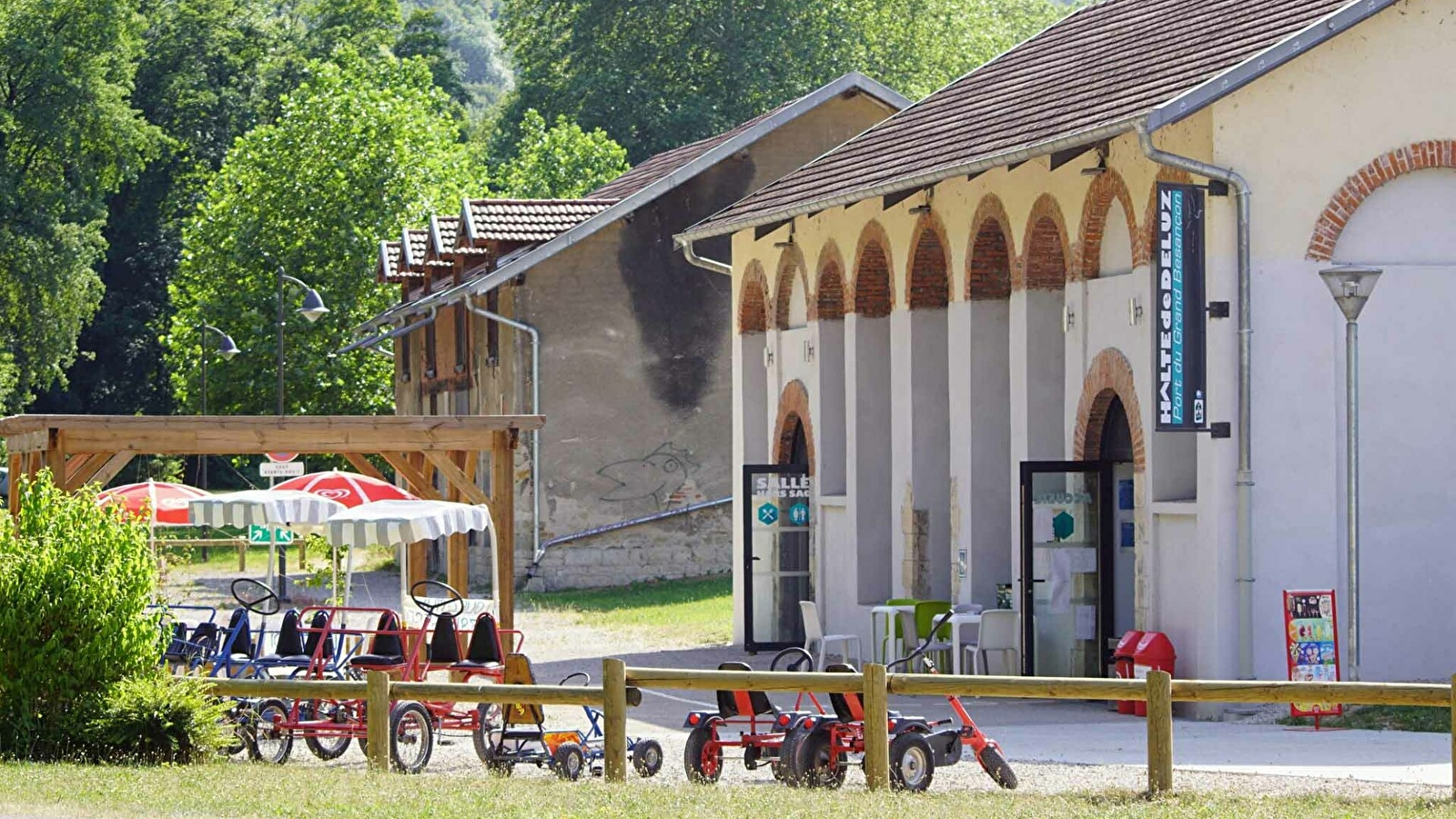 Halte fluviale de Deluz