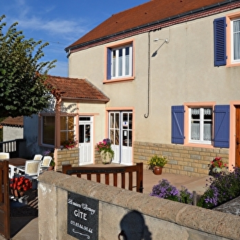 Gite ' La Maison Thomey ' - SAINT-YAN