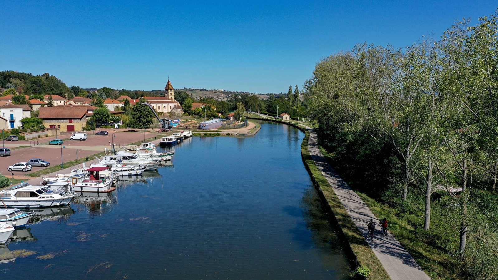 Entre Véloire et Villages de Caractère - 2J/1N - En boucle à partir de Roanne