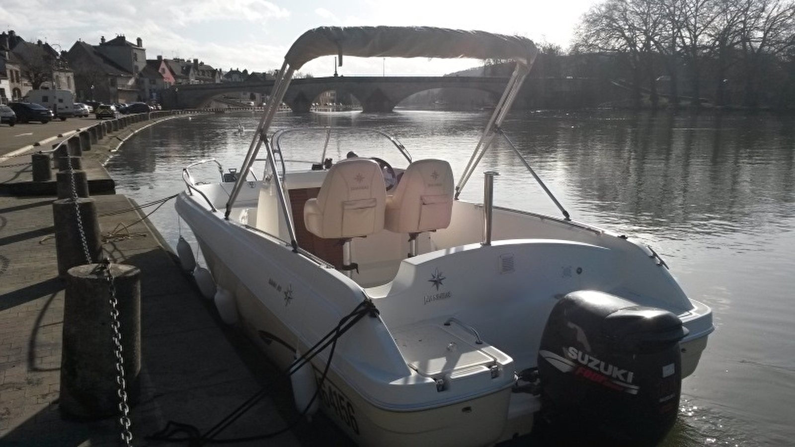 Flipper Nautic - Balade en bateau sur l'Yonne