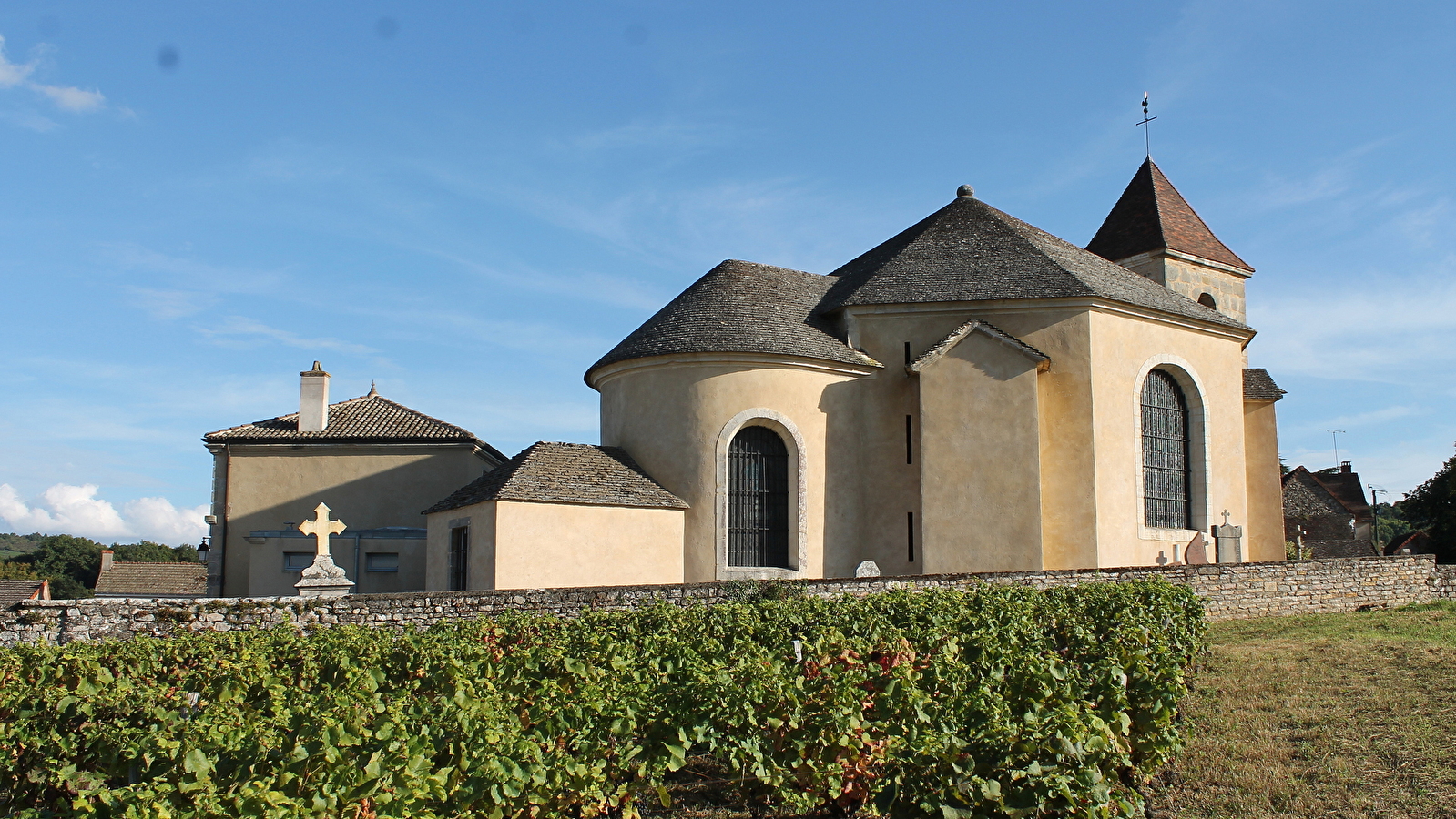 Eglise Saint Jean l'Evangéliste