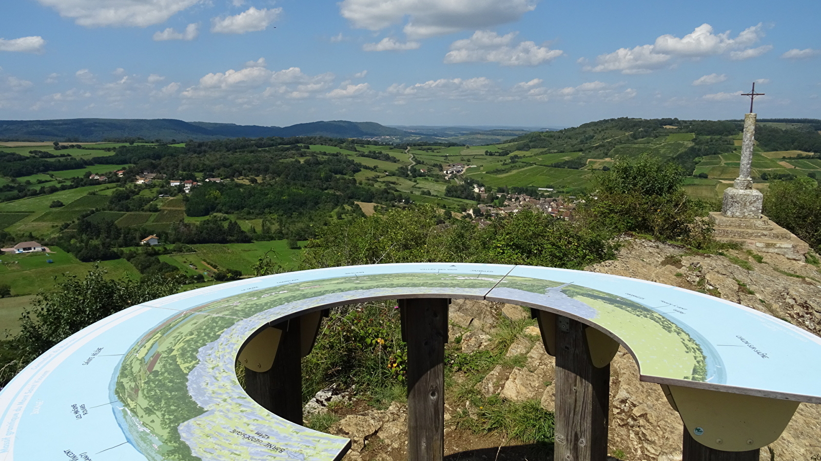 Le Mont Avril