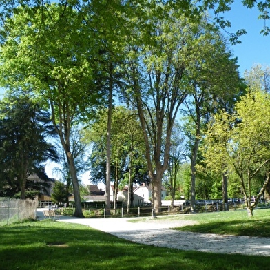 Aire de jeux parc de la maison pour tous