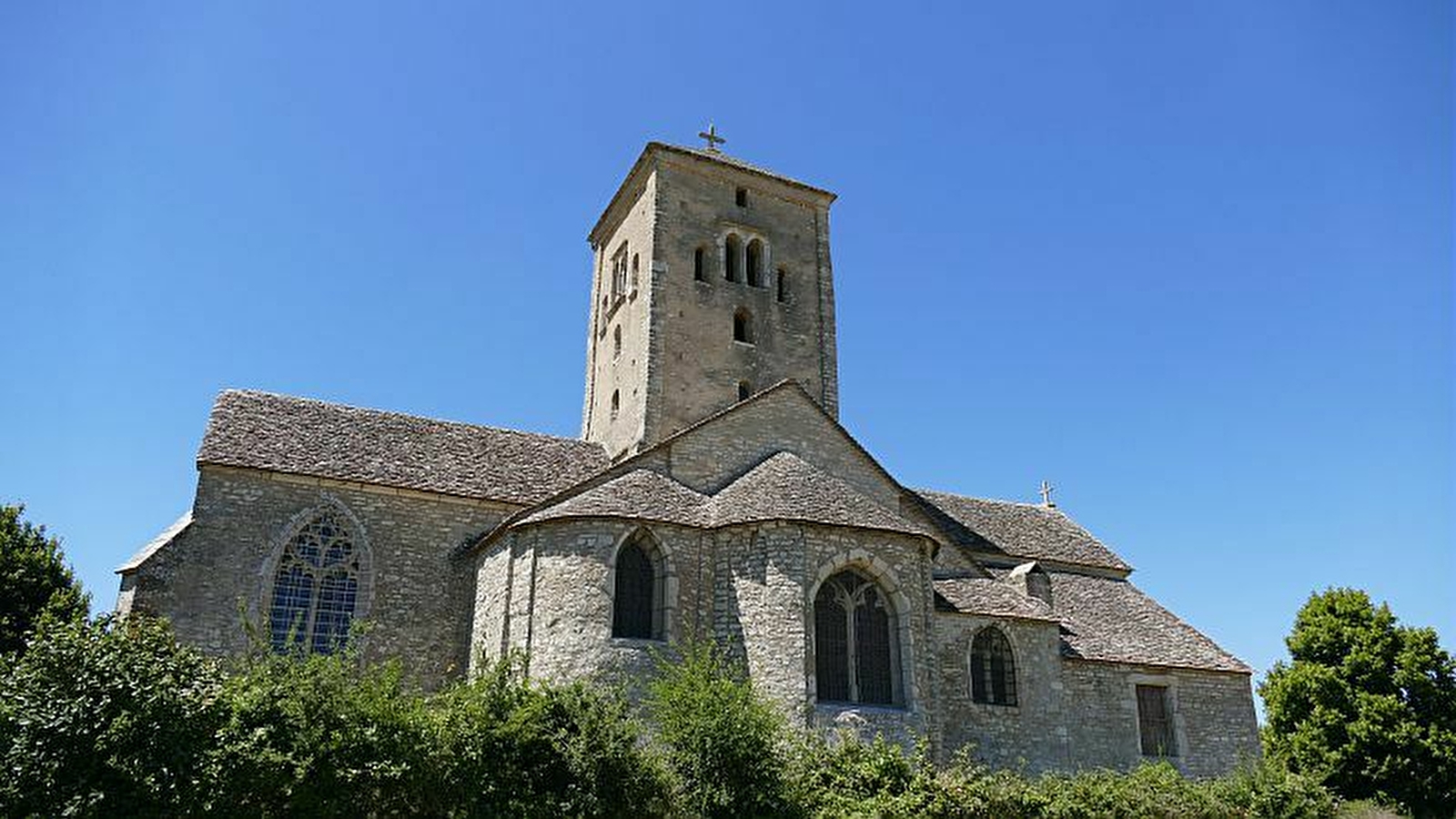 Eglise Romane de Saint-Martin-de-Laives