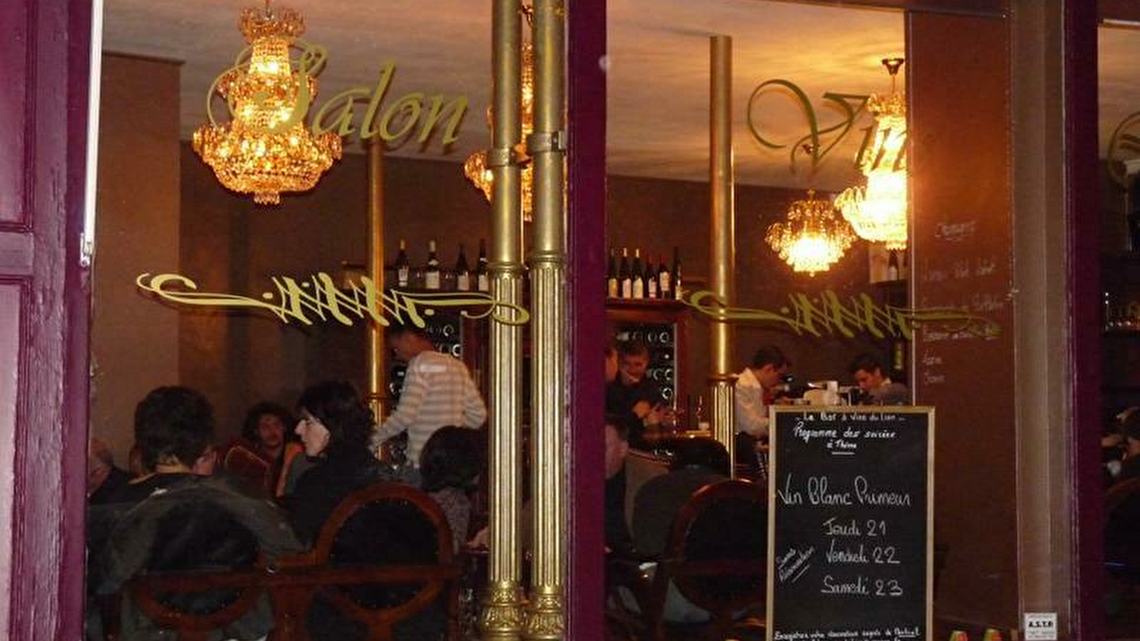 Le bar à vins du lion