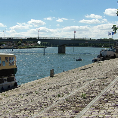 Halte nautique de Saint-Jean-de-Losne