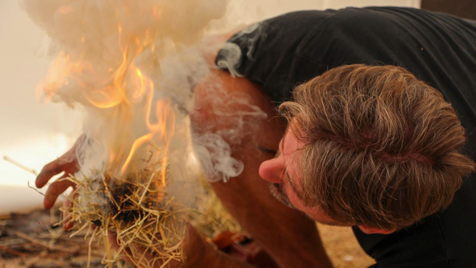 Faites de la Préhistoire ! Les secrets du feu : de l'étincelle à la flamme