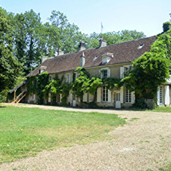 Domaine de Guichy - Gîte Côté Forêt de Bellary - NANNAY