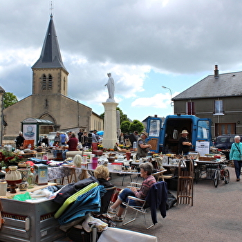 Vide greniers - ROUSSILLON-EN-MORVAN