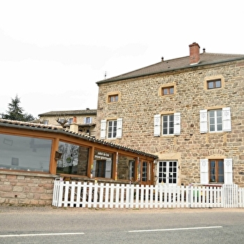 La Grange du Bois - Chambres d'Hôtes - SOLUTRE-POUILLY