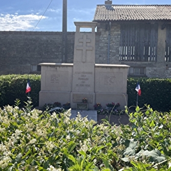 Monument des fusillés du 12 juin 1944 - CERSOT