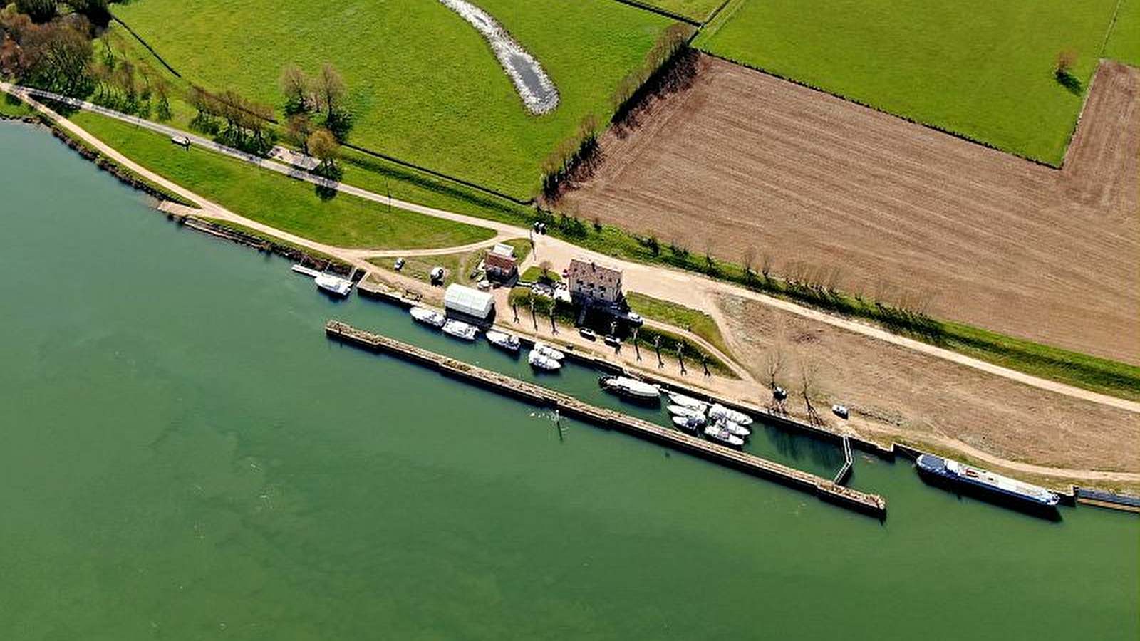 Halte Nautique de Gigny-sur-Saône