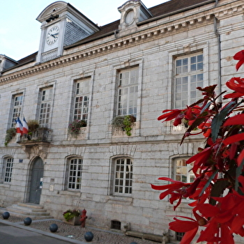 Journées Européennes du Patrimoine : exposition 'les rôles du bâtiment de l'Auditoire.'. - BAUME-LES-DAMES
