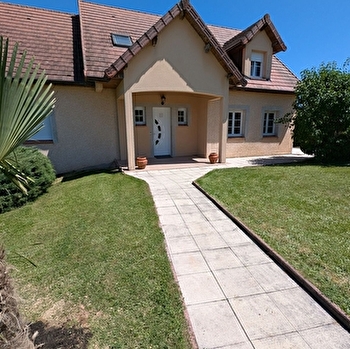 Gîte à Fretigney - FRETIGNEY-ET-VELLOREILLE