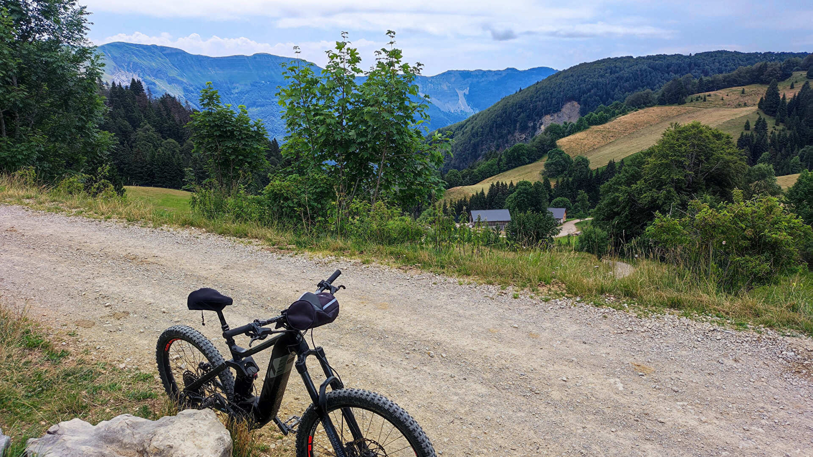 Circuit VTTAE - À la découverte du Haut Jura - La Borne au Lion