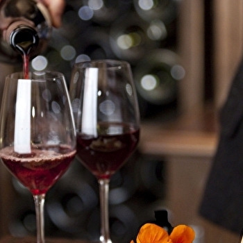 Hôtel Arts et Terroirs - Bar à vins -