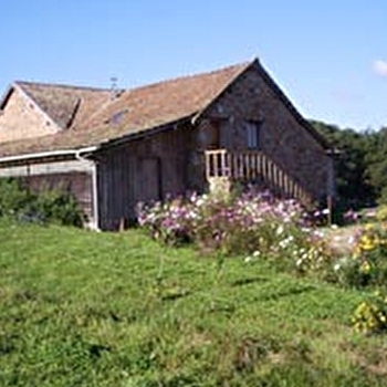 Gîte du Poirier - LA VINEUSE SUR FREGANDE